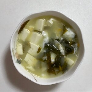 キャベツ豆腐わかめ味噌汁